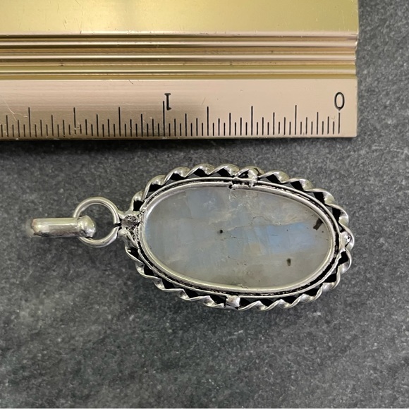Moonstone Necklace Pendant - Picture 5 of 8